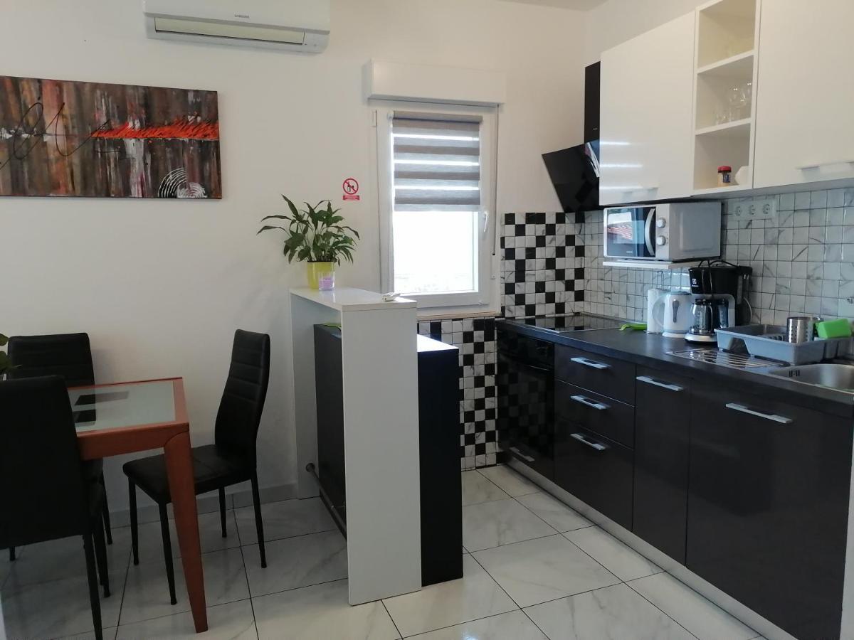 Apartment Lavanda Nova Ражань Экстерьер фото